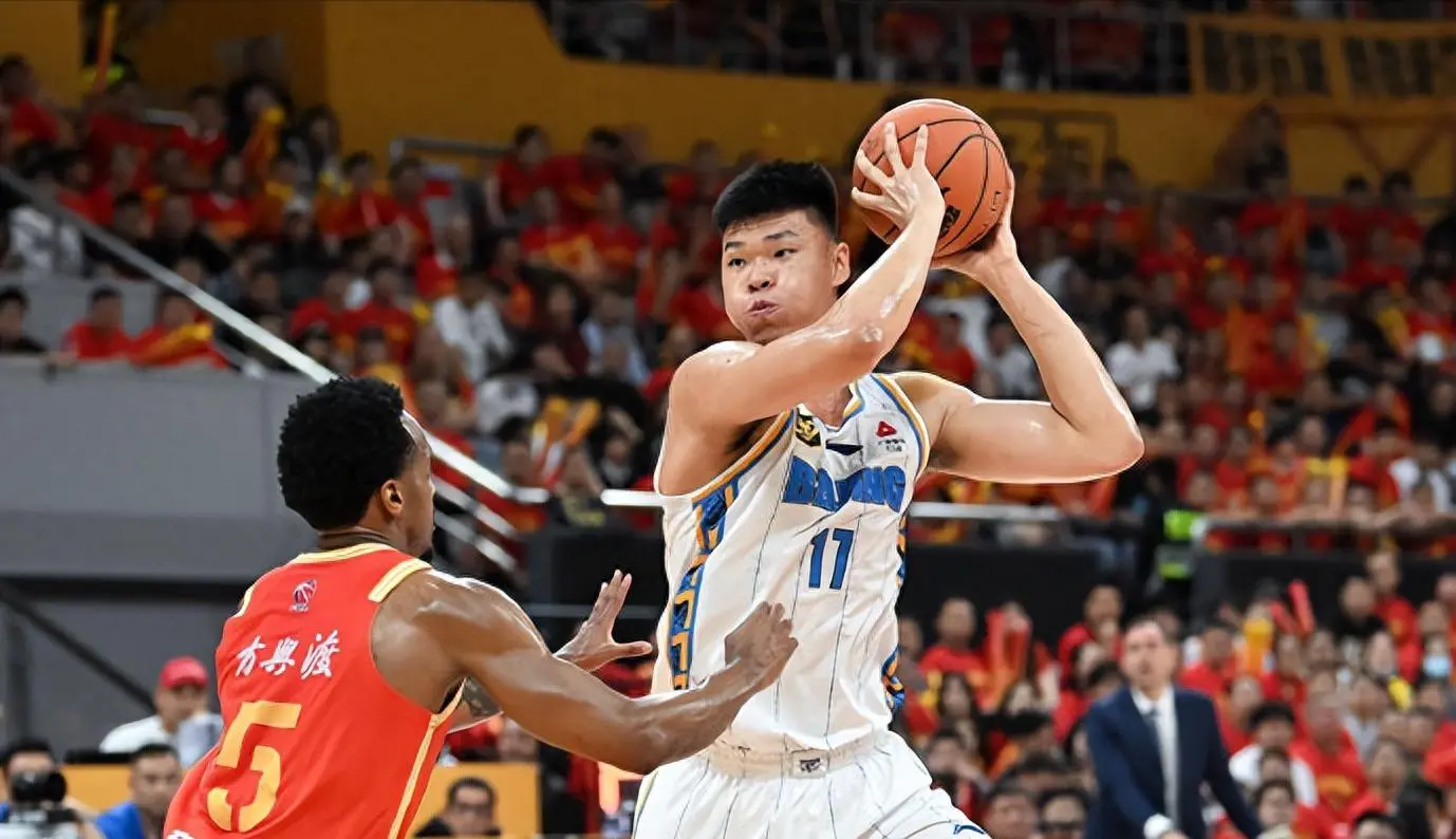 div, 争议中锋再, Uc div, 争议中锋再, Uc