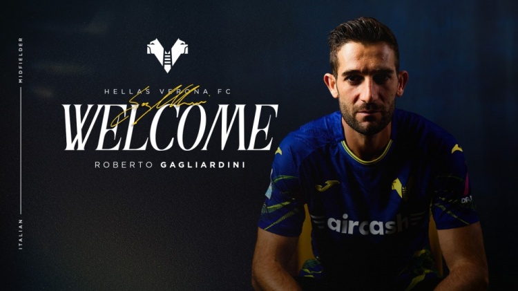 中的榜样是, 还有辛纳, 公众视野