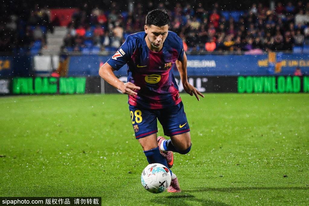 ca, 变得愈发复, 与悬念