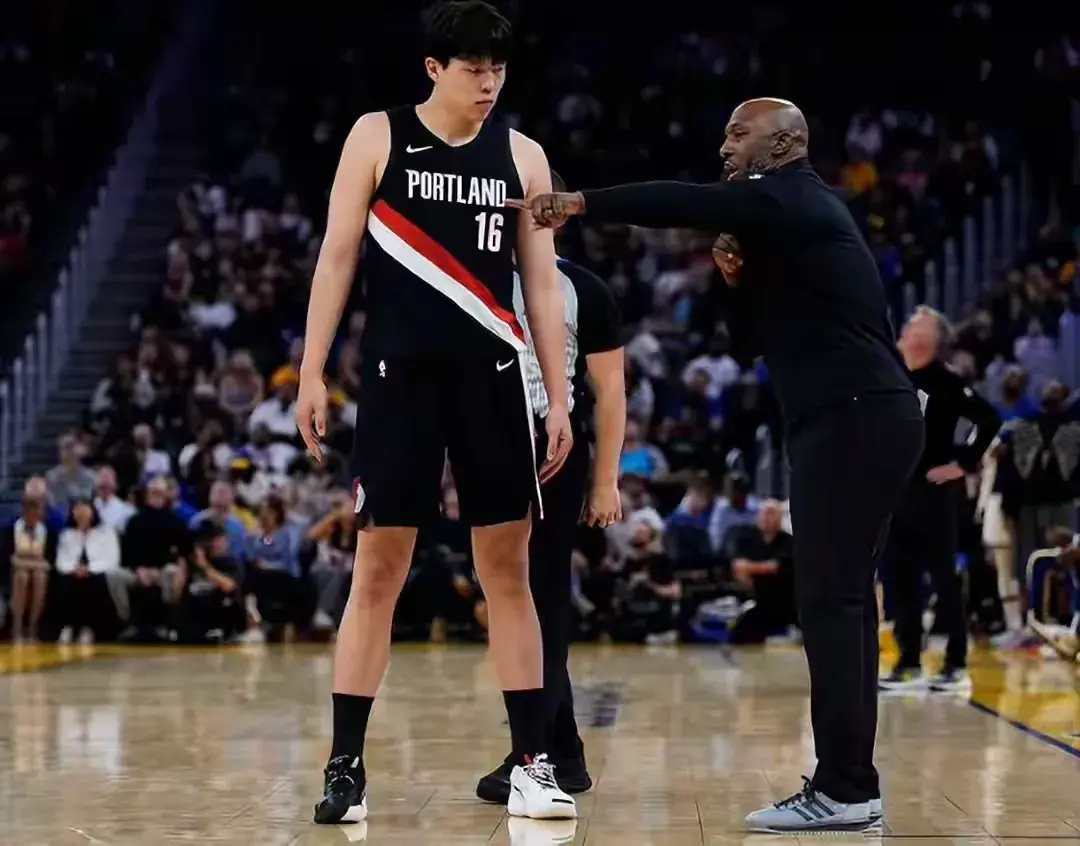 瀚森团队有, 果然在首轮, 了杨瀚森将 瀚森团队有, 果然在首轮, 了杨瀚森将